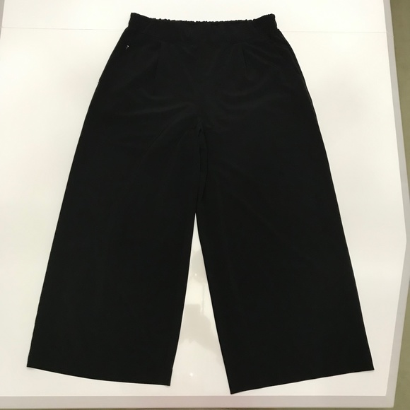 Athleta Black Cropped Ankle Pants Wide-Leg - Picture 16 of 16